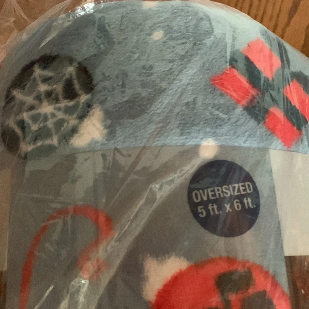 NWT The Big One Marvel Plush Throw Blanket Holiday Spiderman 5 ft x 6 ft Sealed